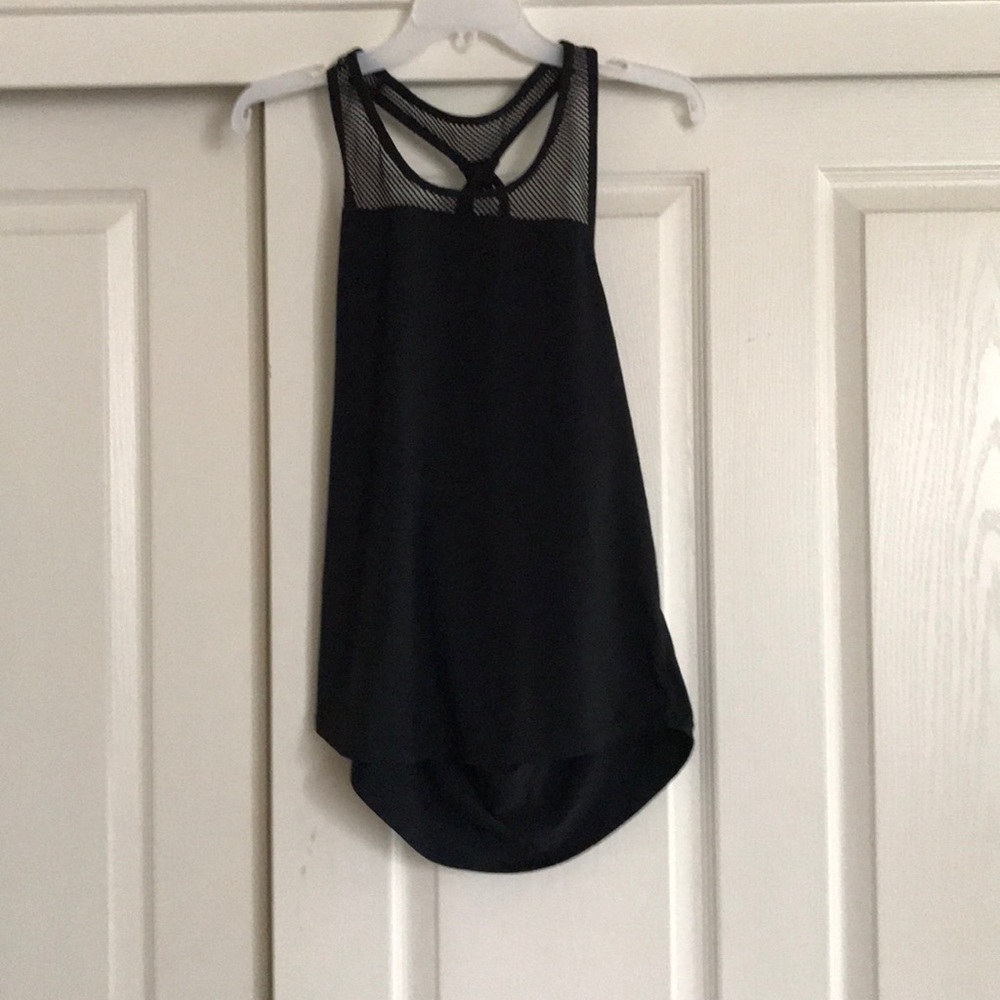Workout tank top